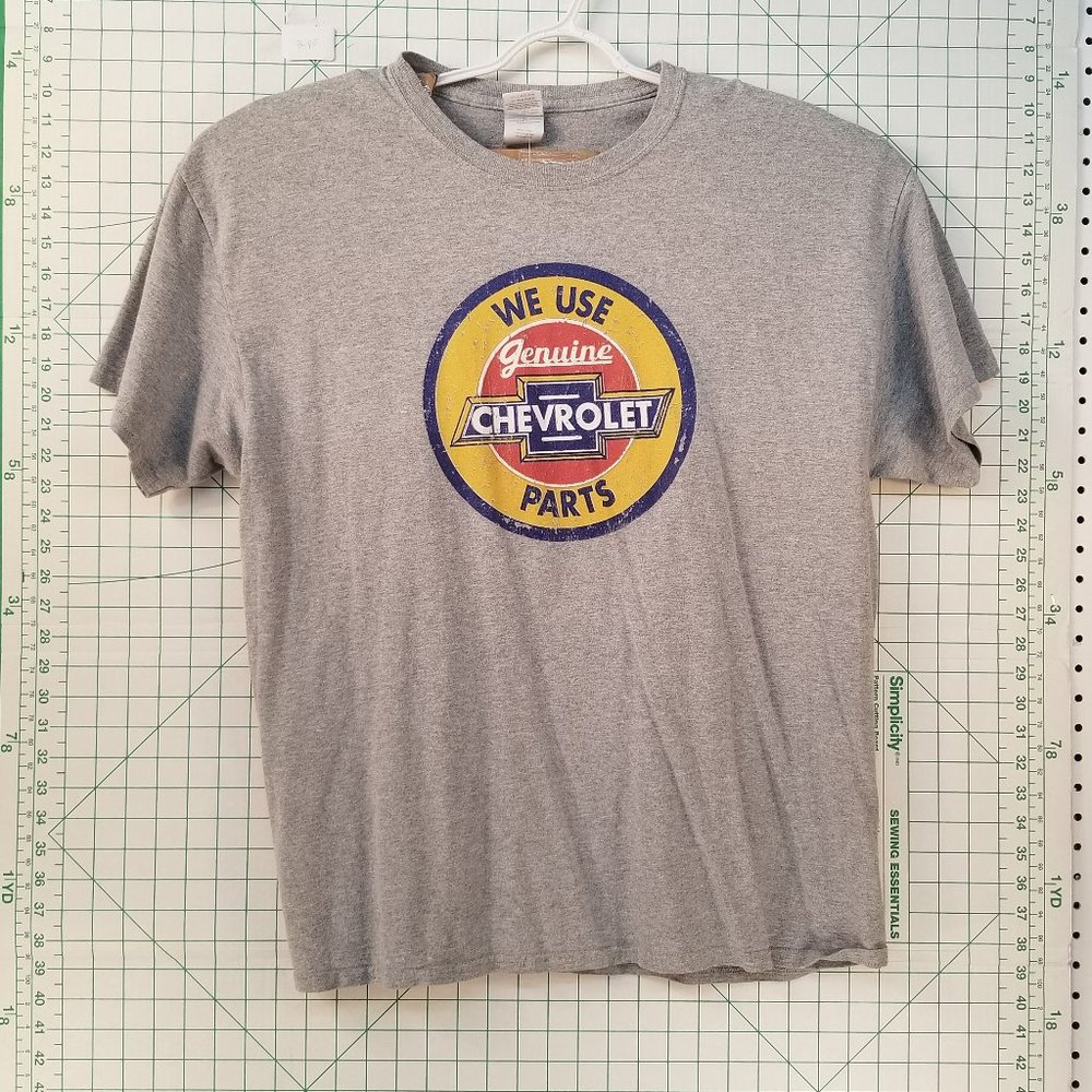 "Chevrolet Parts" Grey Graphic Tee XL